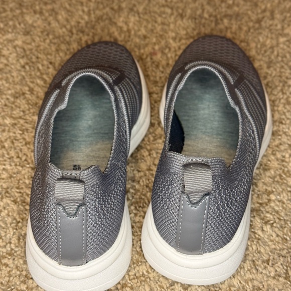 NWOT  Clark’s Cloudsteppers by light Weight Slip-On Shoes - Picture 6 of 10